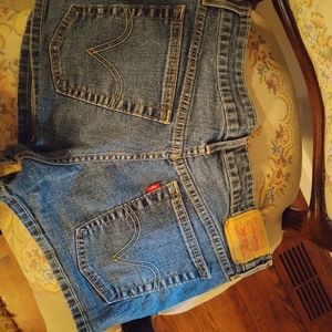 Levi's high rise shorts